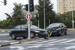 Why Choose Ty Robinson Law Firm After an Intersection Crash in Charleston?